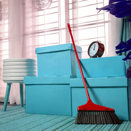 moving-boxes-new-apartment-carton-box-floor-move-house-concept_43157-3569